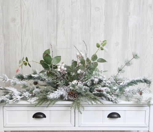 Christmas Floral Sitter Winter White